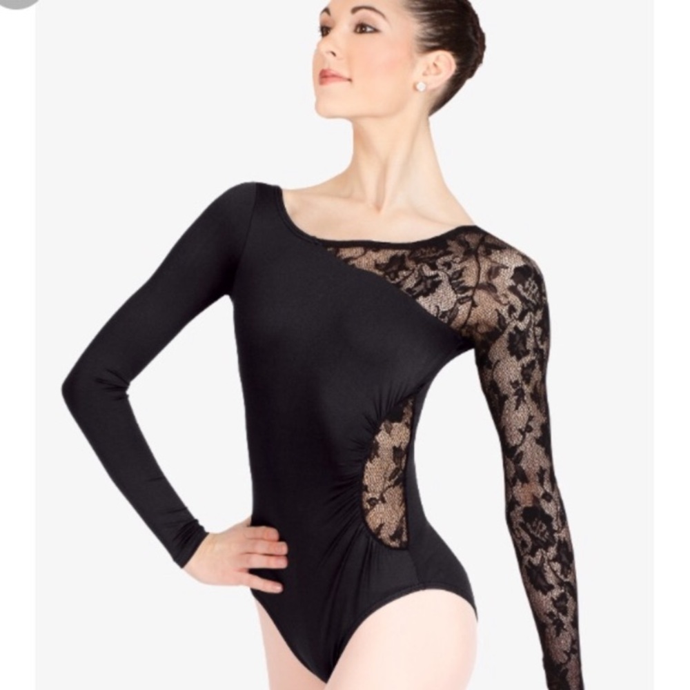 Long Sleeve Lace Leo Natalie